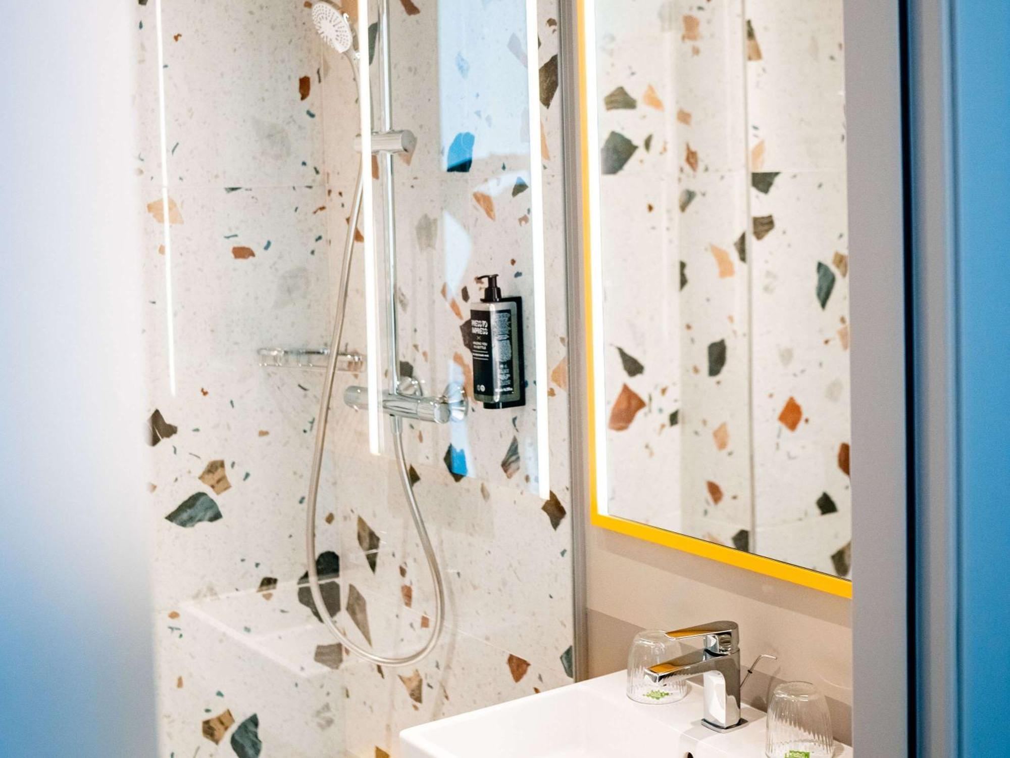 Hotel Ibis Styles Sibiu Arsenal Extérieur photo