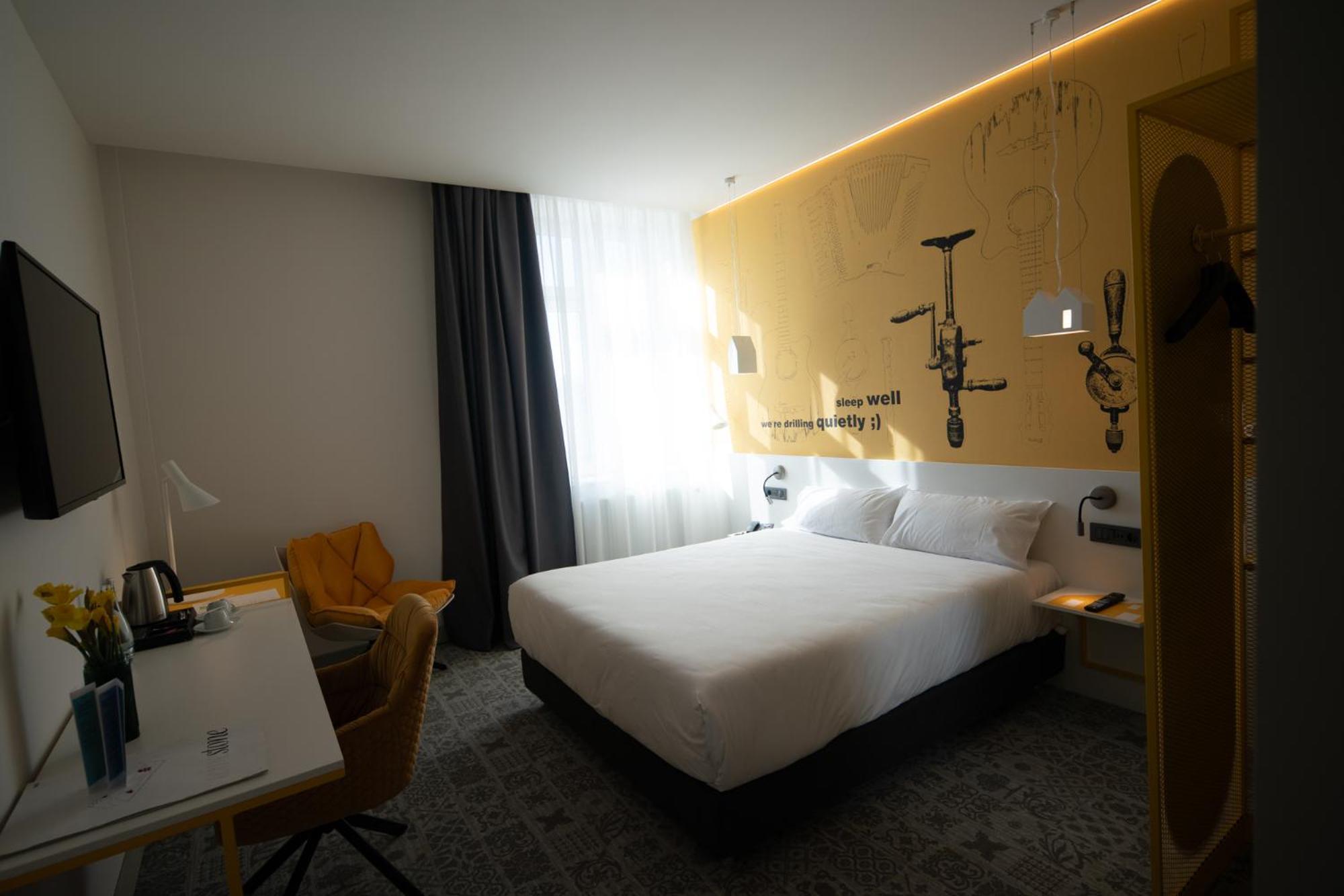 Hotel Ibis Styles Sibiu Arsenal Extérieur photo