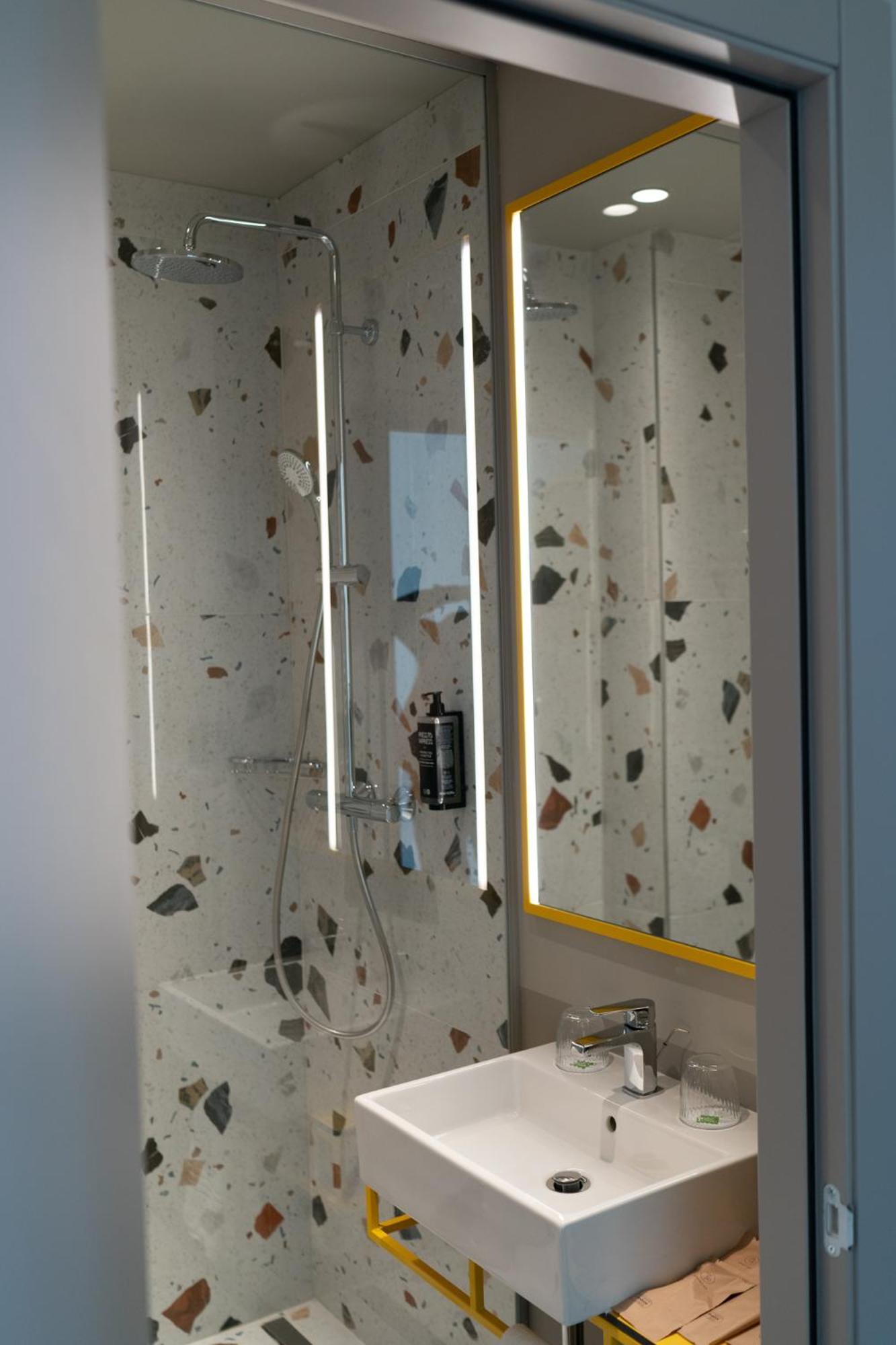 Hotel Ibis Styles Sibiu Arsenal Extérieur photo