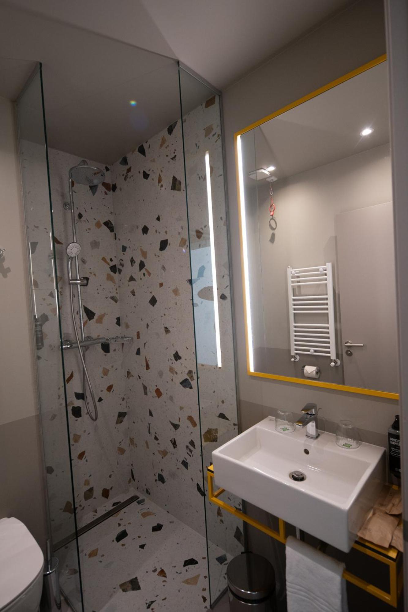 Hotel Ibis Styles Sibiu Arsenal Extérieur photo