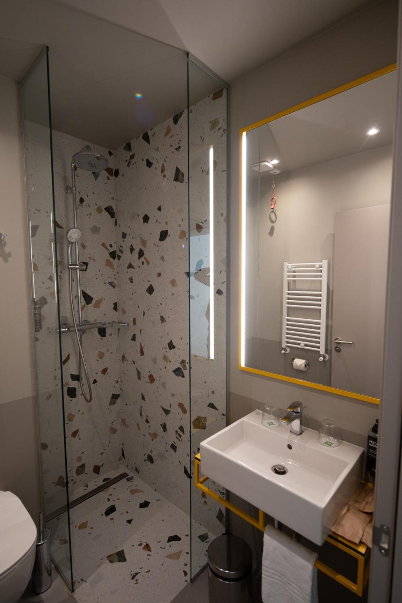 Hotel Ibis Styles Sibiu Arsenal Extérieur photo